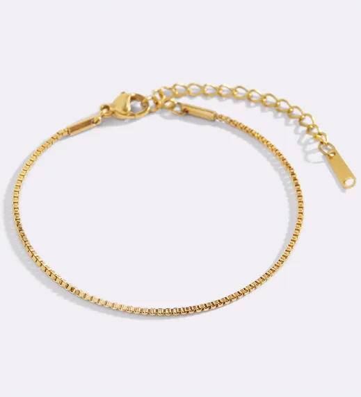 Essential Box Chain Bracelet